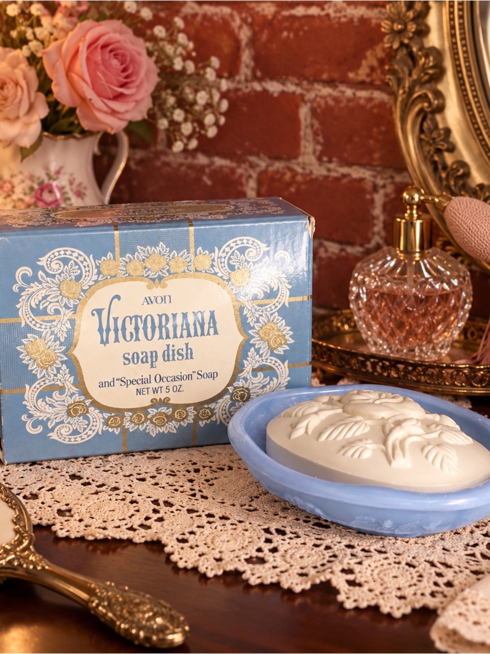 Vintage 1978 Avon Victoriana Blue Special Occassion Soap Dish Set